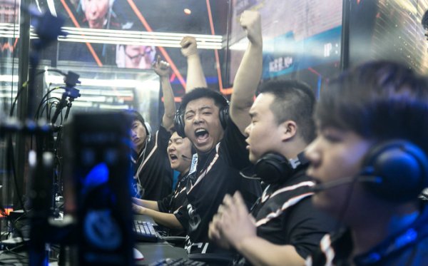 而巴萨将其 而巴萨将其